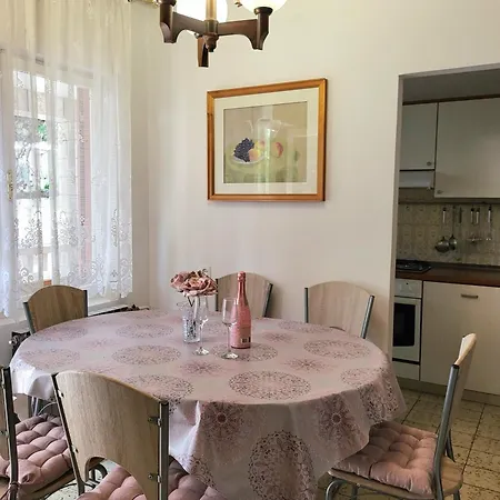 Villa Brela